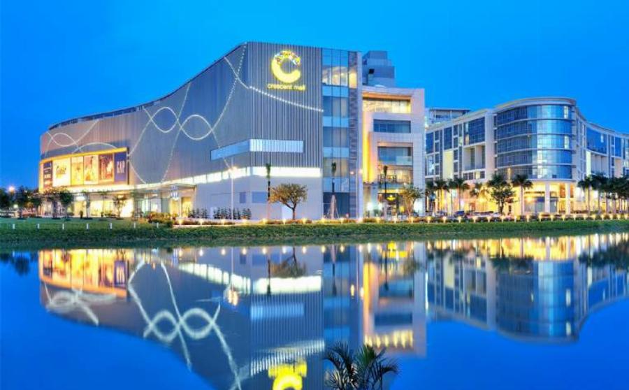 Ẩm Thực Đa Dạng tại Crescent Mall