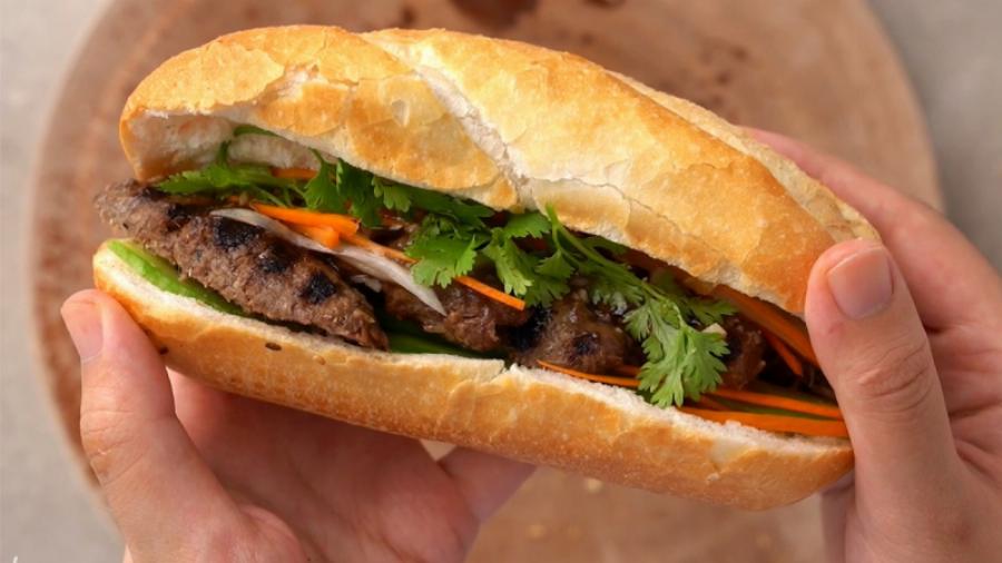 banh mi thit nuong ngon o quan 7