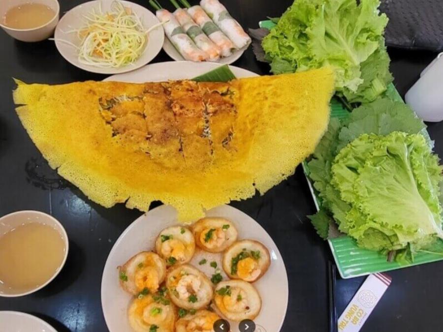 bánh xèo chay huỳnh tấn phát thơm ngon giòn rụm