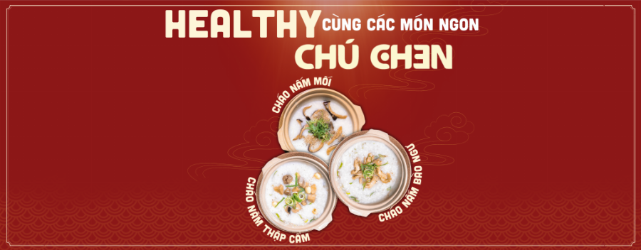 Chú Chen đang nấu cháo sườn trong bếp