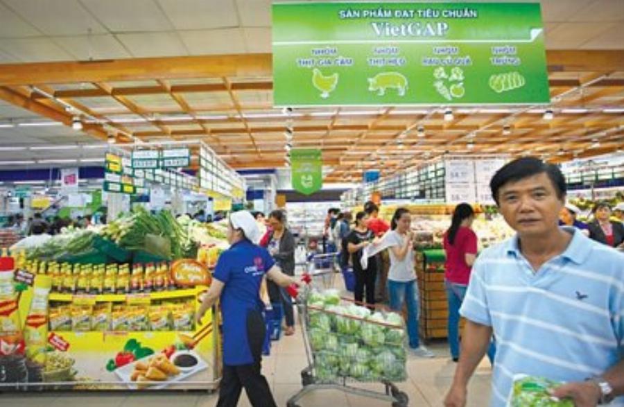 Co.opmart Bình Dương rau củ quả VietGAP đảm bảo an toàn vệ sinh thực phẩm.