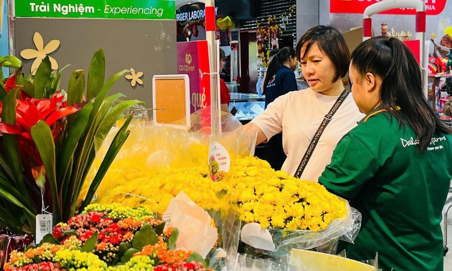 Hình ảnh Co.opmart Xa Lộ Hà Nội với các chương trình khuyến mãi và giảm giá