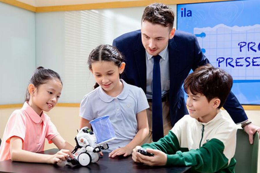 ILA Gigamall chương trình tiếng Anh trẻ em với giáo viên bản ngữ