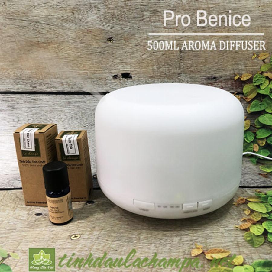 Hình ảnh một phòng massage tại Quận 10 với thiết kế sang trọng, ánh sáng vàng ấm, có tinh dầu và khăn sạch sẽ