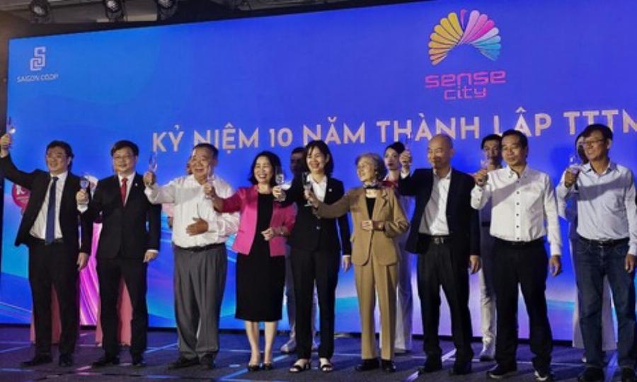 Không gian mua sắm chung rộng rãi, hiện đại bên trong Trung tâm thương mại Sense City Cần Thơ