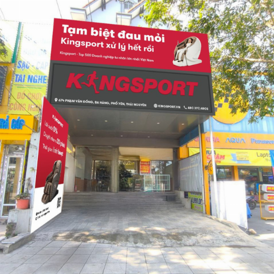 Nhân viên Kingsport Quận 6 đang tư vấn nhiệt tình cho khách hàng về ghế massage