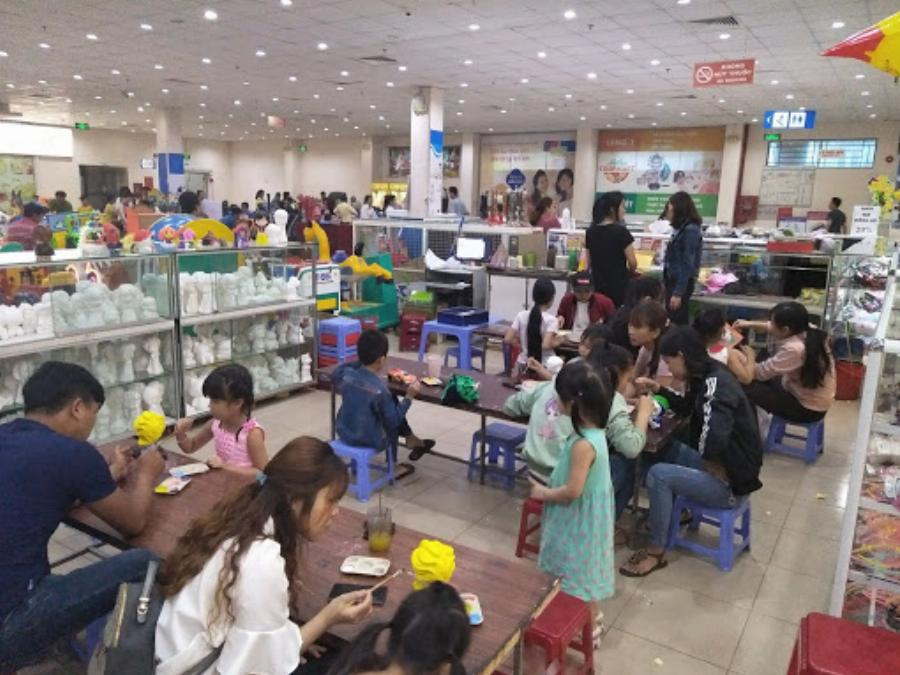 Hình ảnh thông tin liên hệ của Co.opmart Chu Văn An, bao gồm địa chỉ, số điện thoại, website và fanpage, giúp khách hàng dễ dàng liên lạc.