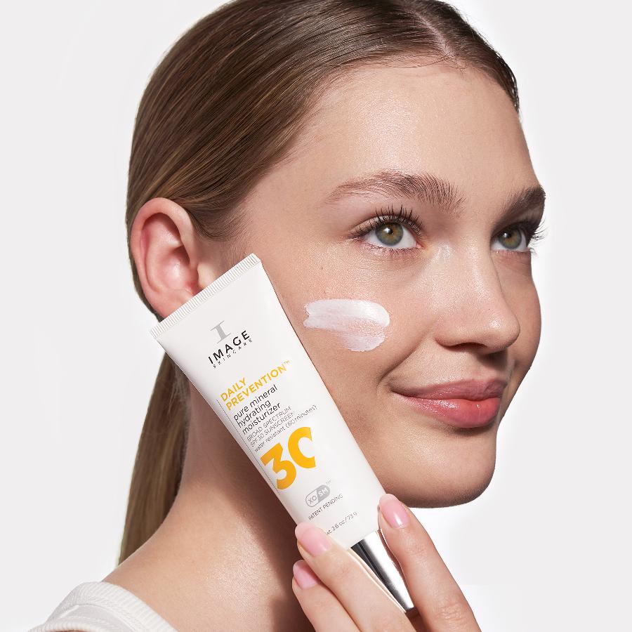 Liệu trình facial care chuyên sâu tại Tỉnh Thức Spa giúp làn da khỏe mạnh và rạng rỡ