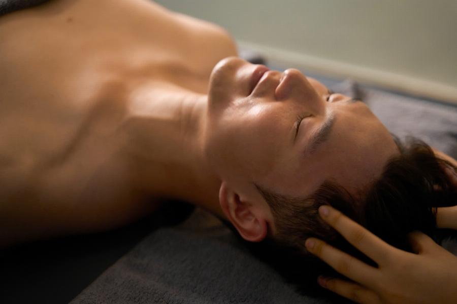 Massage Nhạc Dương Lầu Bình Chánh: Đánh Giá Chi Tiết Từ Chuyên Gia