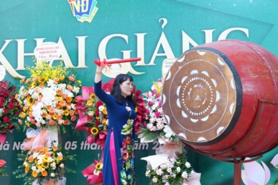 Giới trẻ Hà Nội tụ tập, vui chơi tại Mixue 86 Nguyễn Đức Cảnh