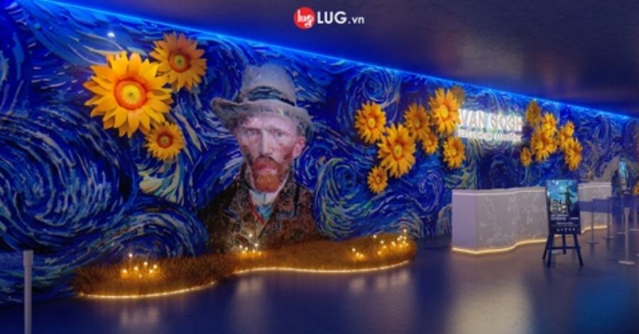 nhân viên nhà hàng vincent gigamall phục vụ tận tình chu đáo