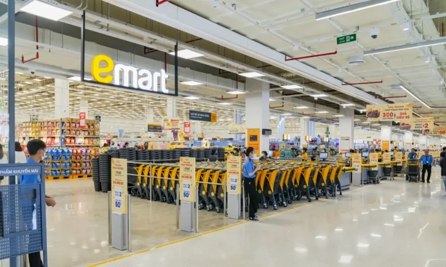 Owndays Parc Mall vị trí đắc địa, trung tâm mua sắm