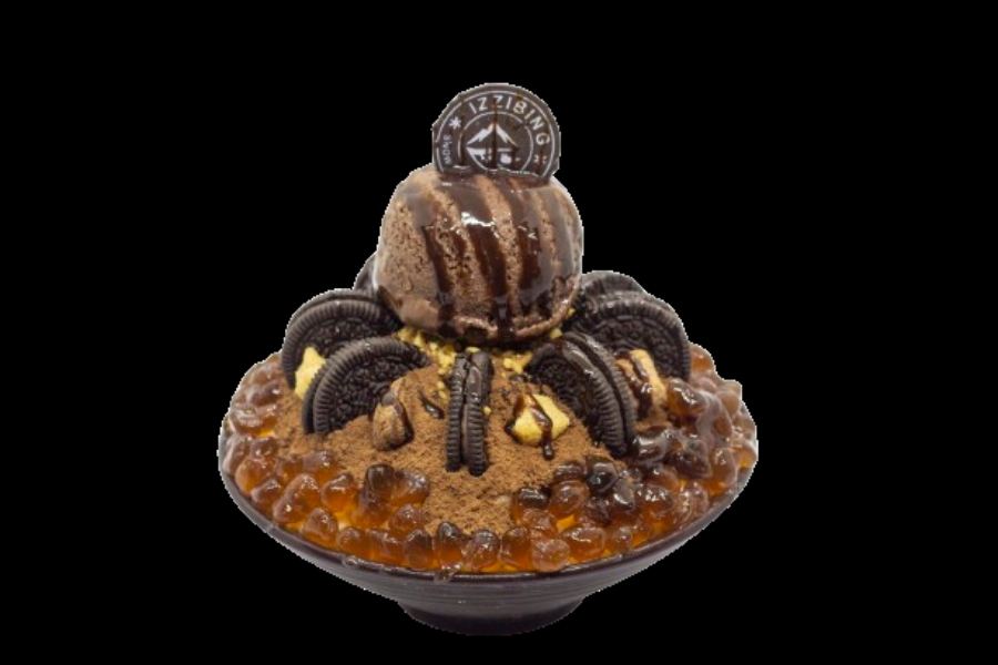 Patbingsu đậu đỏ truyền thống với bánh gạo và bột đậu nành