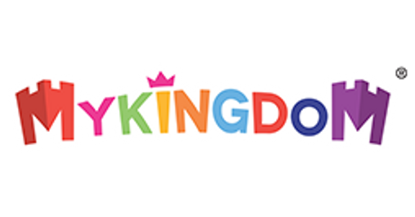 Các kệ hàng đầy ắp đồ chơi đa dạng từ LEGO, Barbie đến Hot Wheels tại My Kingdom Crescent Mall