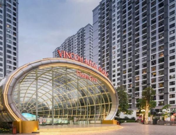 Không gian mua sắm rộng rãi và hiện đại tại cửa hàng Fila Crescent Mall quận 7
